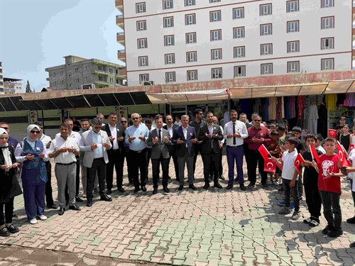 ŞEHİT ÖĞRETMEN ŞENAY AYBÜKE YALÇIN VE ŞEHİT JANDARMA PERSONELLERİ ANILDI